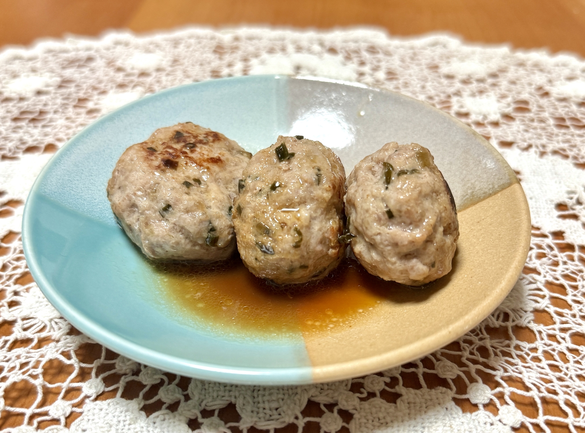 作り置きのニラ醤油麹で豚ひき肉の☆つくね