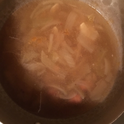 キャベツとかき揚げのお味噌汁