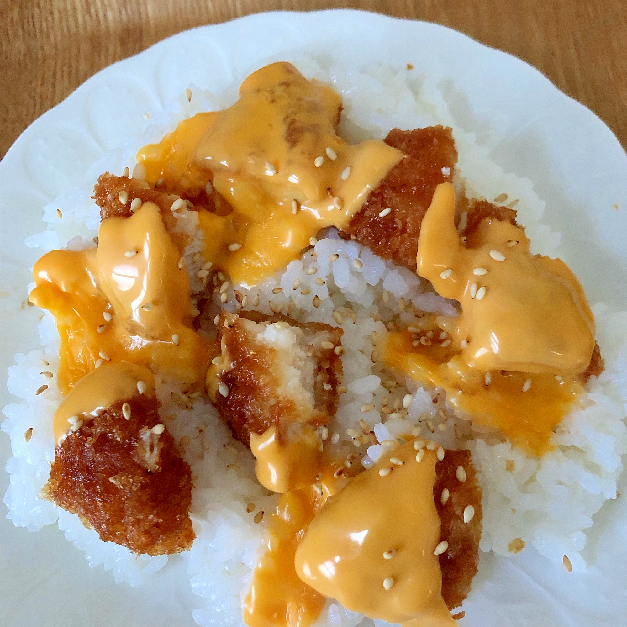 チーズチキンカツ丼