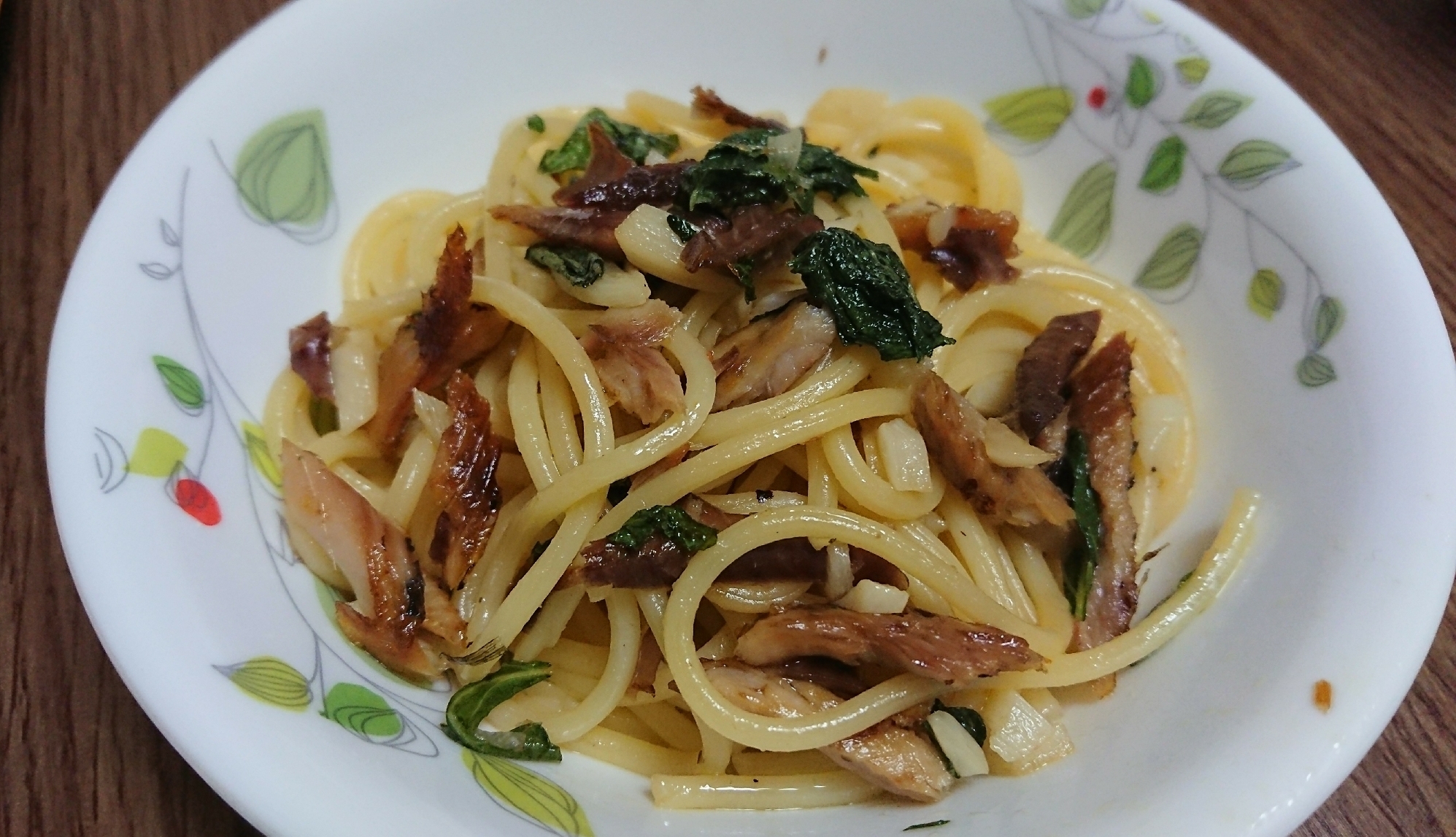 簡単◆焼き秋刀魚としその和風パスタ