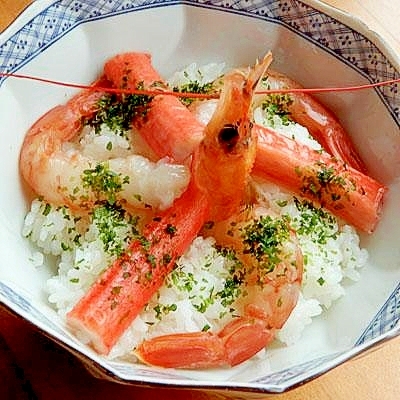 寿司桶なしで 海老 カニカマの海鮮丼 レシピ 作り方 By ジョン リーバス 楽天レシピ 寿司桶なしで 海老 カニカマの海鮮丼 レシピ 作り方 By ジョン リーバス 楽天レシピ