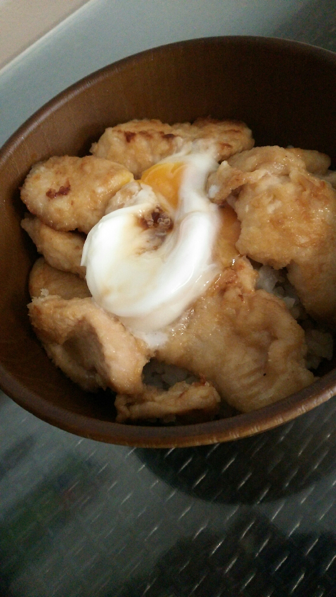 鶏むね肉の照焼きソース丼