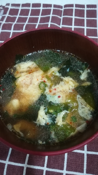 ピリ辛キムチとまろやか卵の中華スープ