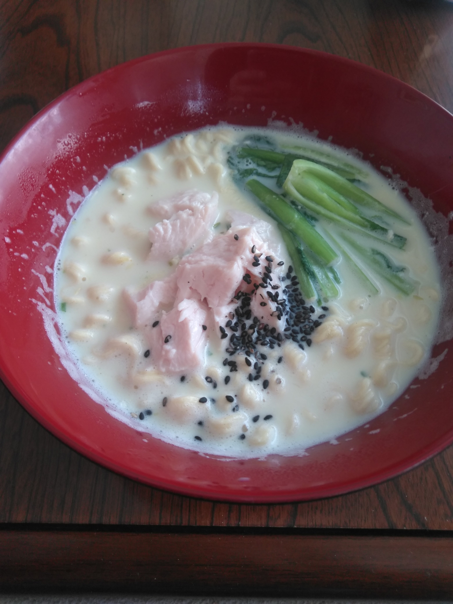 レンジで牛乳ラーメン