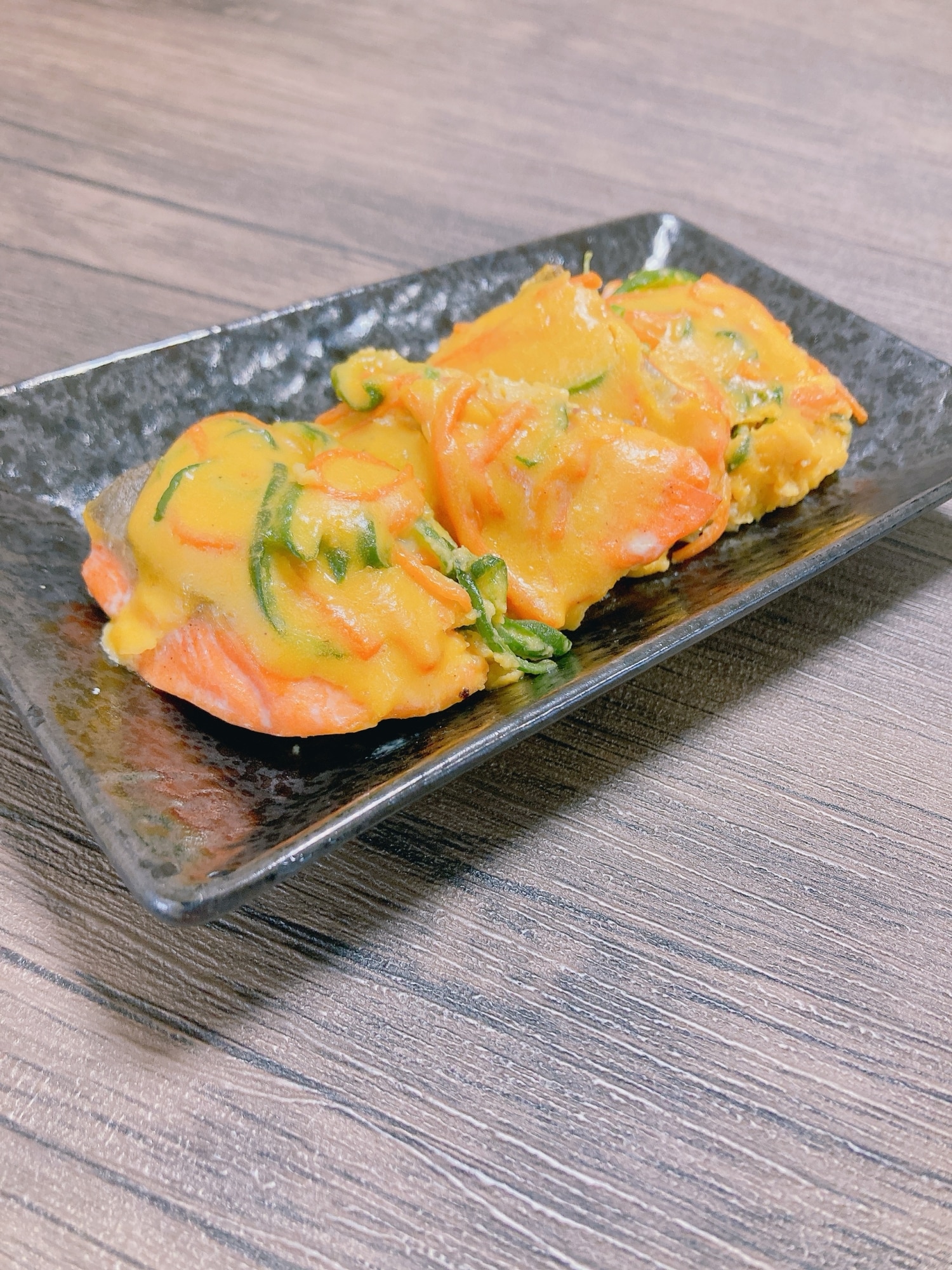 鮭の味噌マヨネーズ入り千草焼き レシピ・作り方 by りおくんです - 楽天レシピ