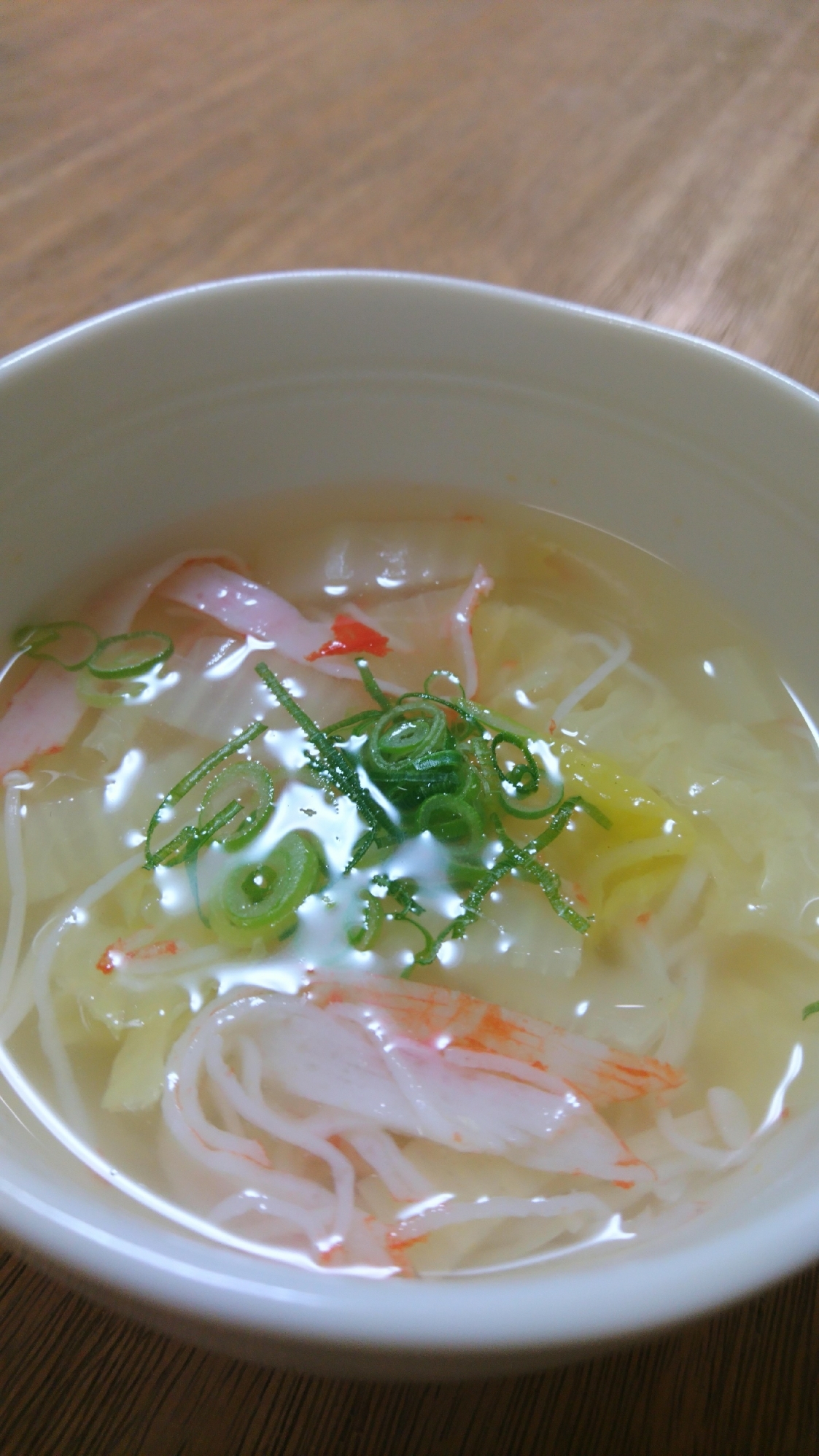 簡単！白菜とカニかまの中華スープ