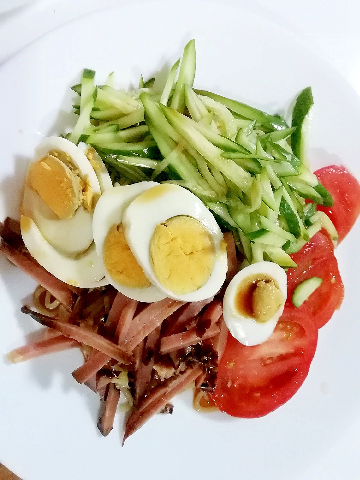 焼き豚のせて冷やし中華