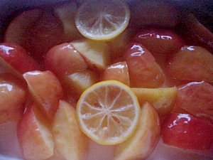 はちみつレモンで皮ごとリンゴ煮 レシピ 作り方 By デブネコたん W ノ 楽天レシピ