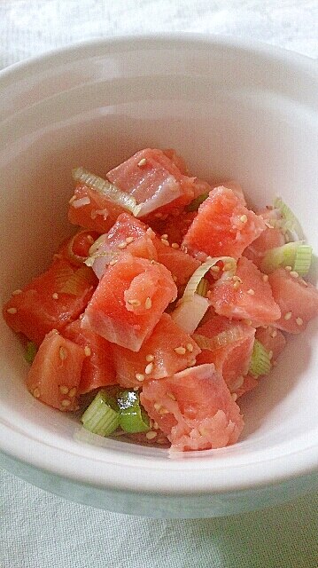 サーモンのネギごまタルタル、中華風 レシピ・作り方 by モモグラモ