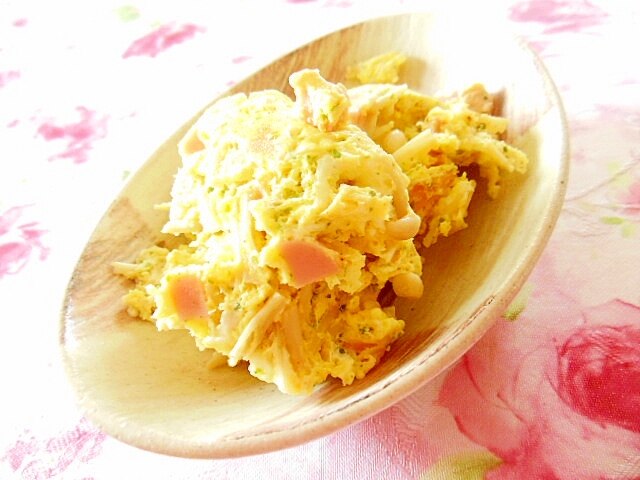 レンジde❤エノキと魚肉ソーセージの卵とじ❤ レシピ・作り方 by