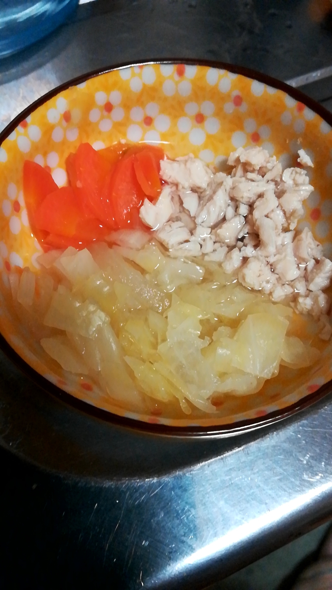 離乳食★にんじんキャベツの和風ササミスープ