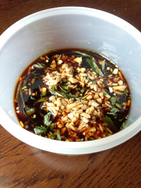 ご飯がすすむ 大葉のにんにく醤油漬け レシピ 作り方 By Su Mo S キッチン 楽天レシピ