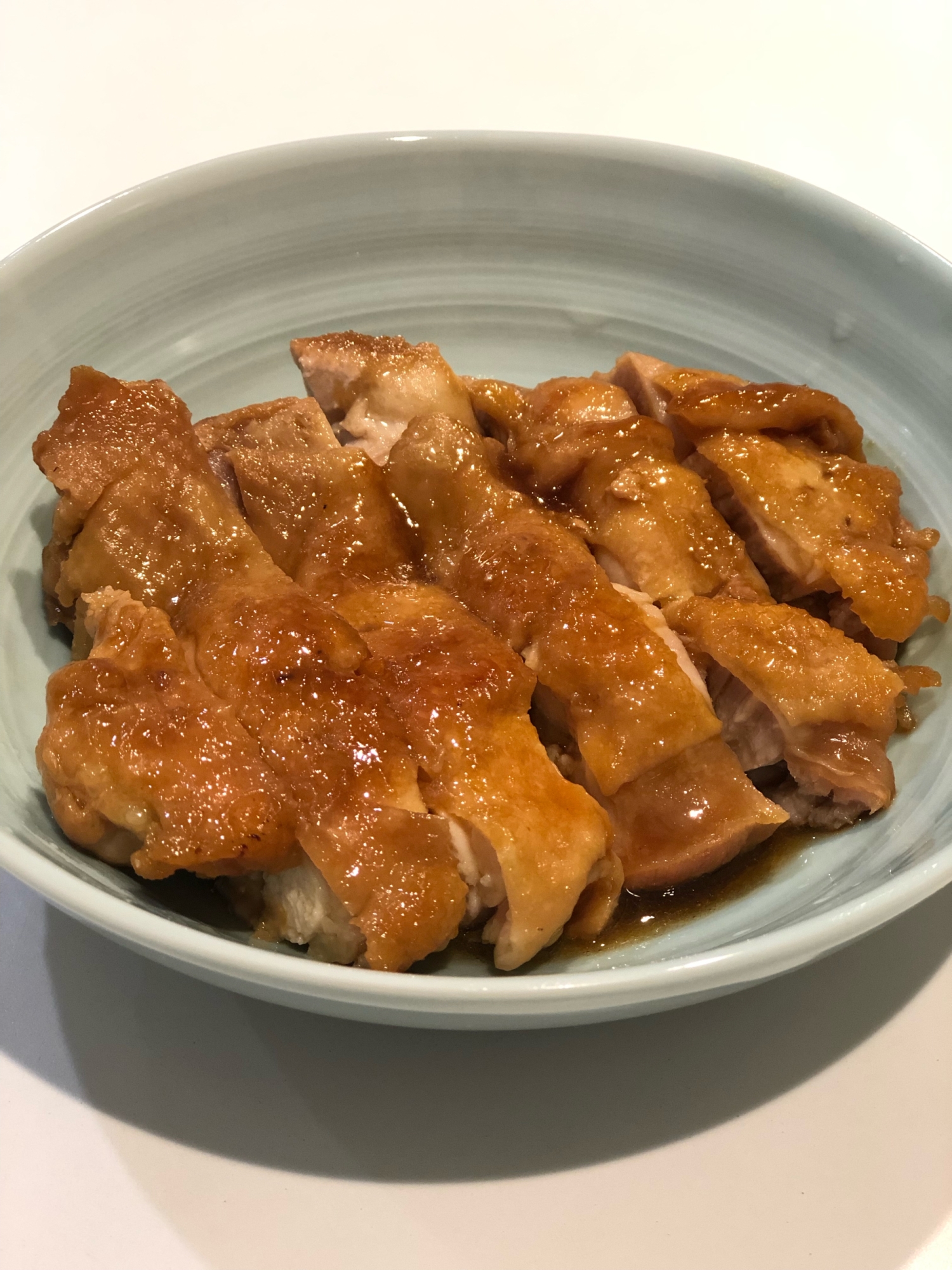 超簡単で美味しい！鶏もも肉のしょうゆ煮