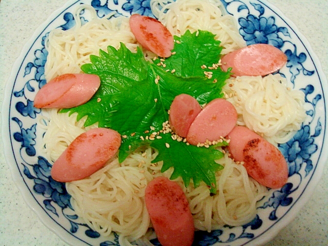 シソとギョニソの胡麻風味冷やし素麺