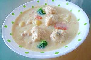 低カロリー鶏だんごの豆乳クリームシチュー レシピ 作り方 By おせっかいばあさん 楽天レシピ