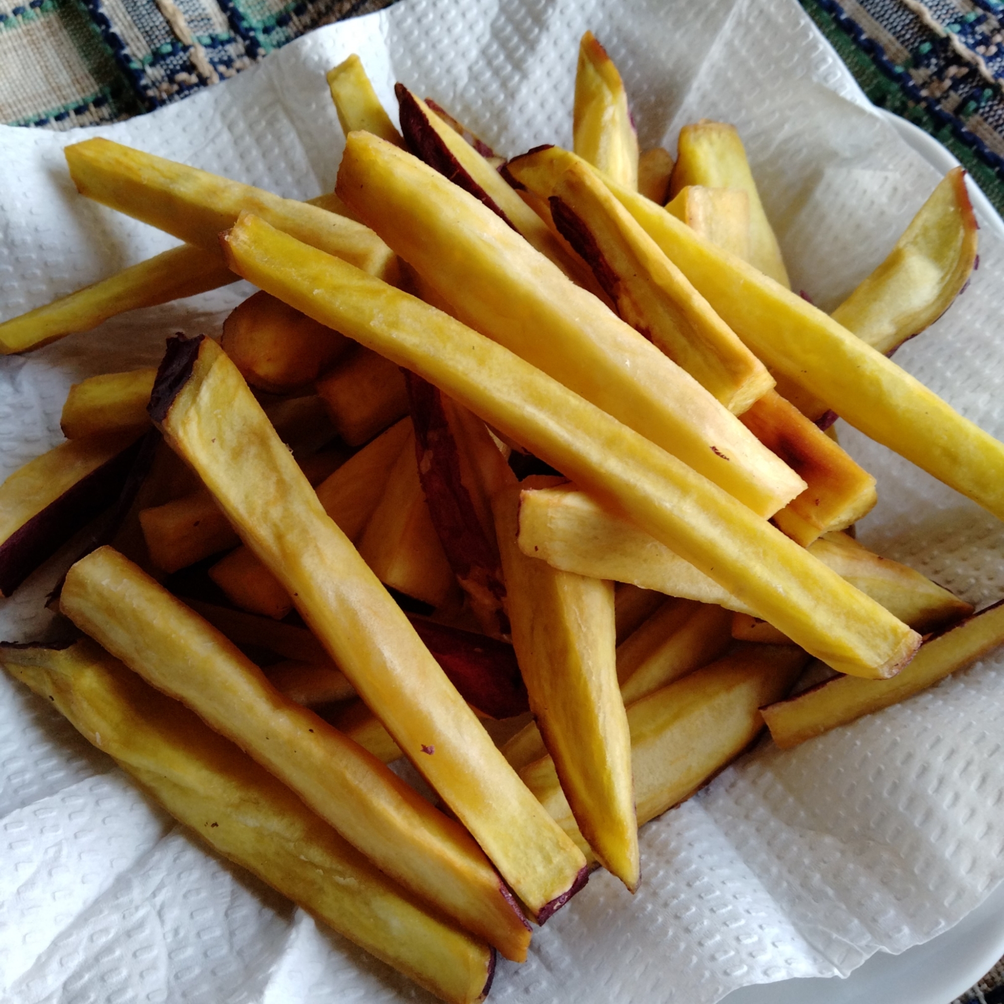 素揚げで美味しいさつまいもポテト