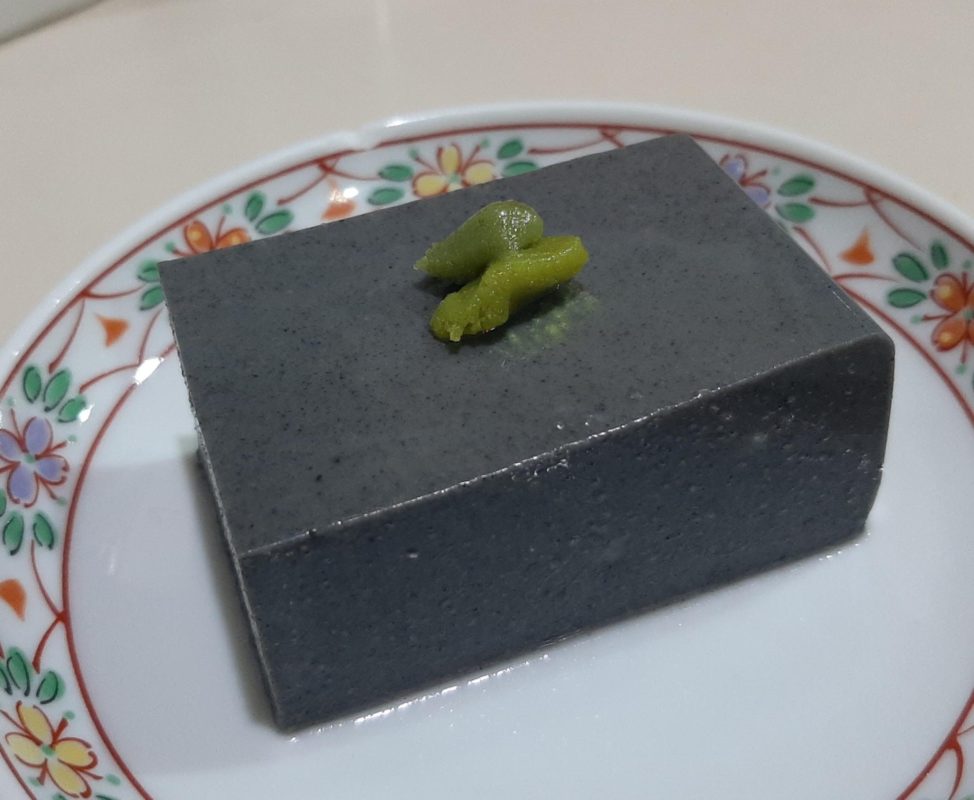 アガー（寒天）で簡単、黒ゴマ豆腐