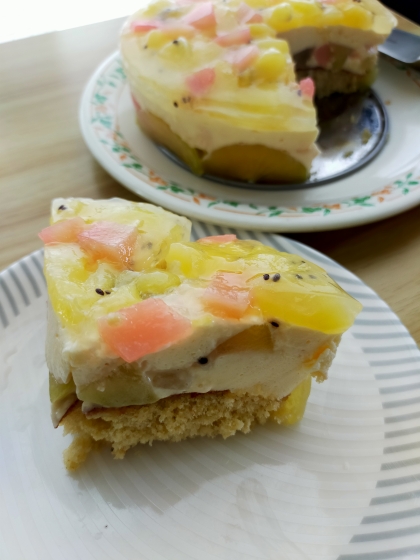 桃の缶詰使用！ひんやり夏のムースケーキ