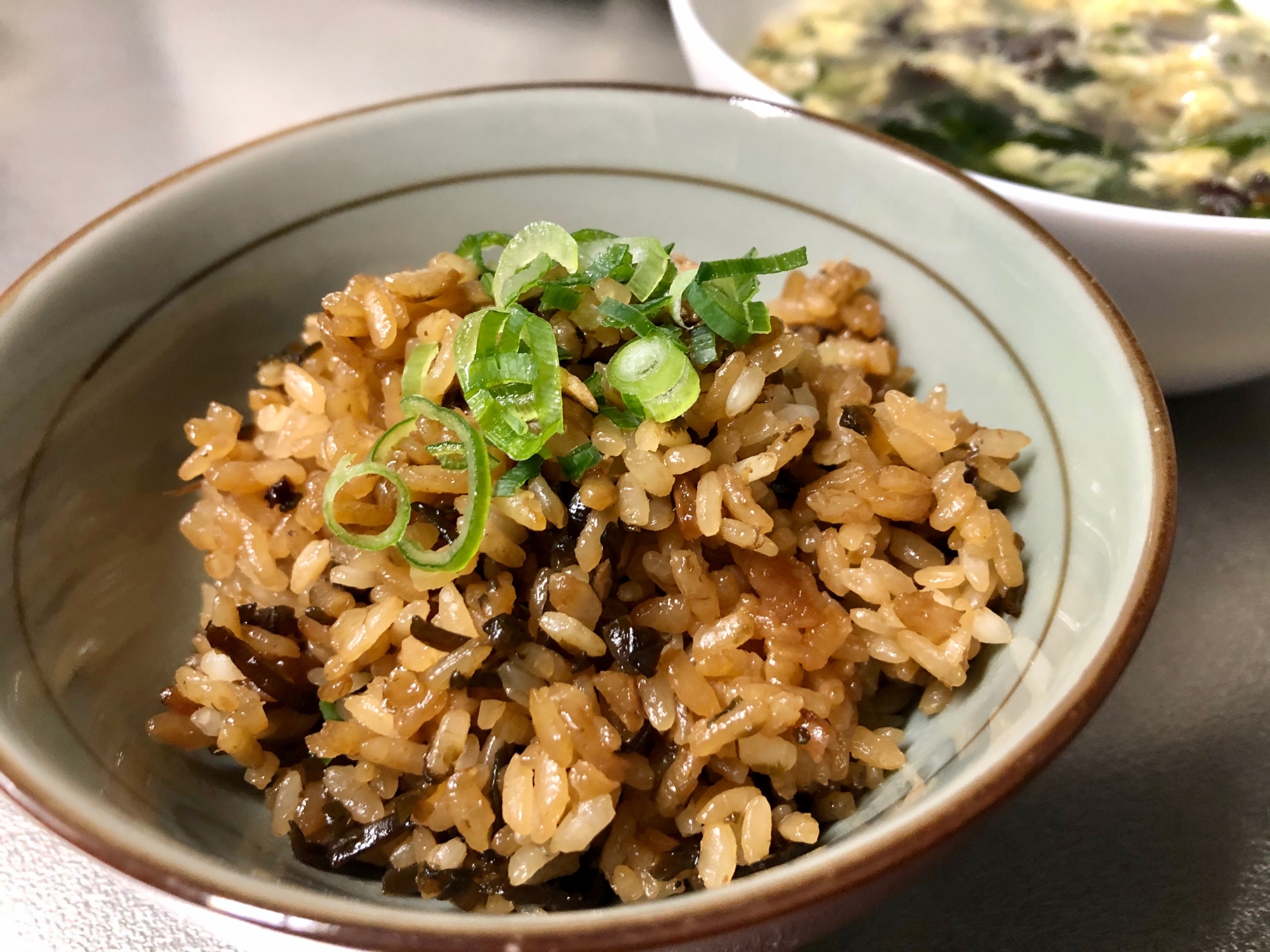 超簡単！ツナと塩昆布の炊き込みご飯