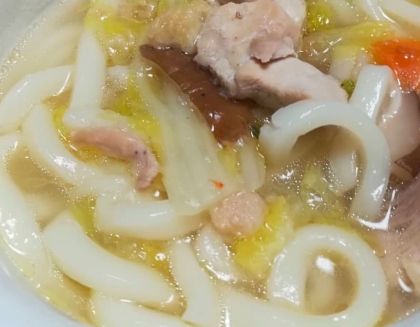 ♢白菜と鶏肉の煮込みうどん♢