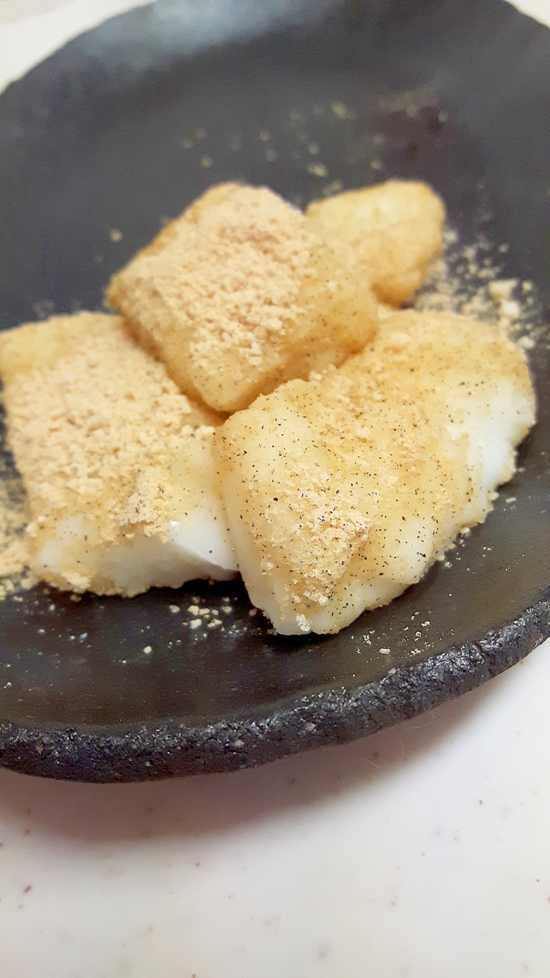 フライパン1つでできる 片栗粉のミルク餅 レシピ 作り方 By Acchan66 楽天レシピ フライパン1つでできる 片栗粉のミルク餅 レシピ 作り方 By Acchan66 楽天レシピ