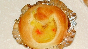 さつまいもとにんじんパン【ＨＢ】