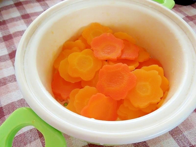 娘 1歳 Love レンジ蒸しお花にんじん レシピ 作り方 By 京桜 楽天レシピ 娘 1歳 Love レンジ蒸しお花にんじん レシピ 作り方 By 京桜 楽天レシピ