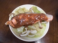 こくのある味噌マヨの味付けで鮭もキャベツもおいしく食べられました。