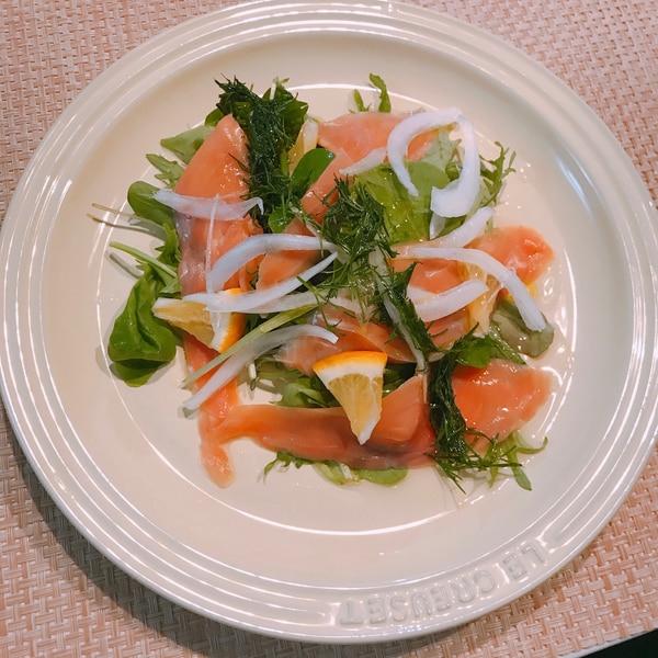 ディルドレッシングでスモークサーモンサラダ レシピ 作り方 By Chiy 楽天レシピ ディルドレッシングでスモークサーモンサラダ レシピ 作り方 By Chiy 楽天レシピ