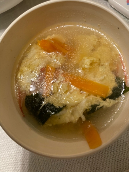 中華メニューに☆わかめとカニカマの卵スープ