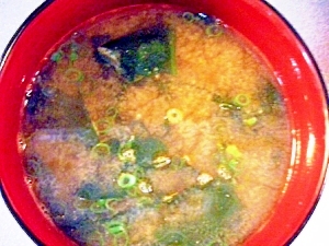 刺身の海老殻で 海老だし味噌汁 レシピ 作り方 By 寝虎太郎 楽天レシピ 刺身の海老殻で 海老だし味噌汁 レシピ 作り方 By 寝虎太郎 楽天レシピ