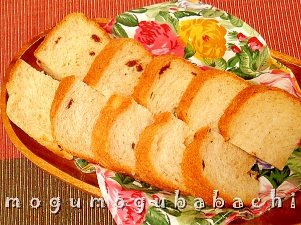 HBで作る☆白胡麻チョコ食パン
