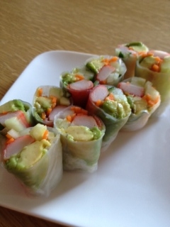 カニカマとアボカドの生春巻き レシピ 作り方 By mikachu 楽天レシピ カニカマとアボカドの生春巻き レシピ 作り方 By mikachu 楽天レシピ