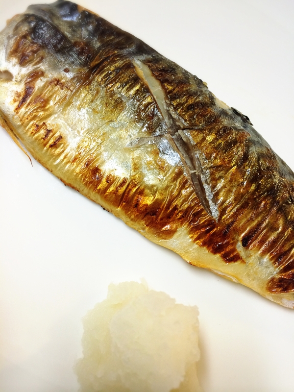 フライパンでふっくら焼き魚 焼き塩サバ レシピ 作り方 By Ajisai624 楽天レシピ フライパンでふっくら焼き魚 焼き塩サバ レシピ 作り方 By Ajisai624 楽天レシピ