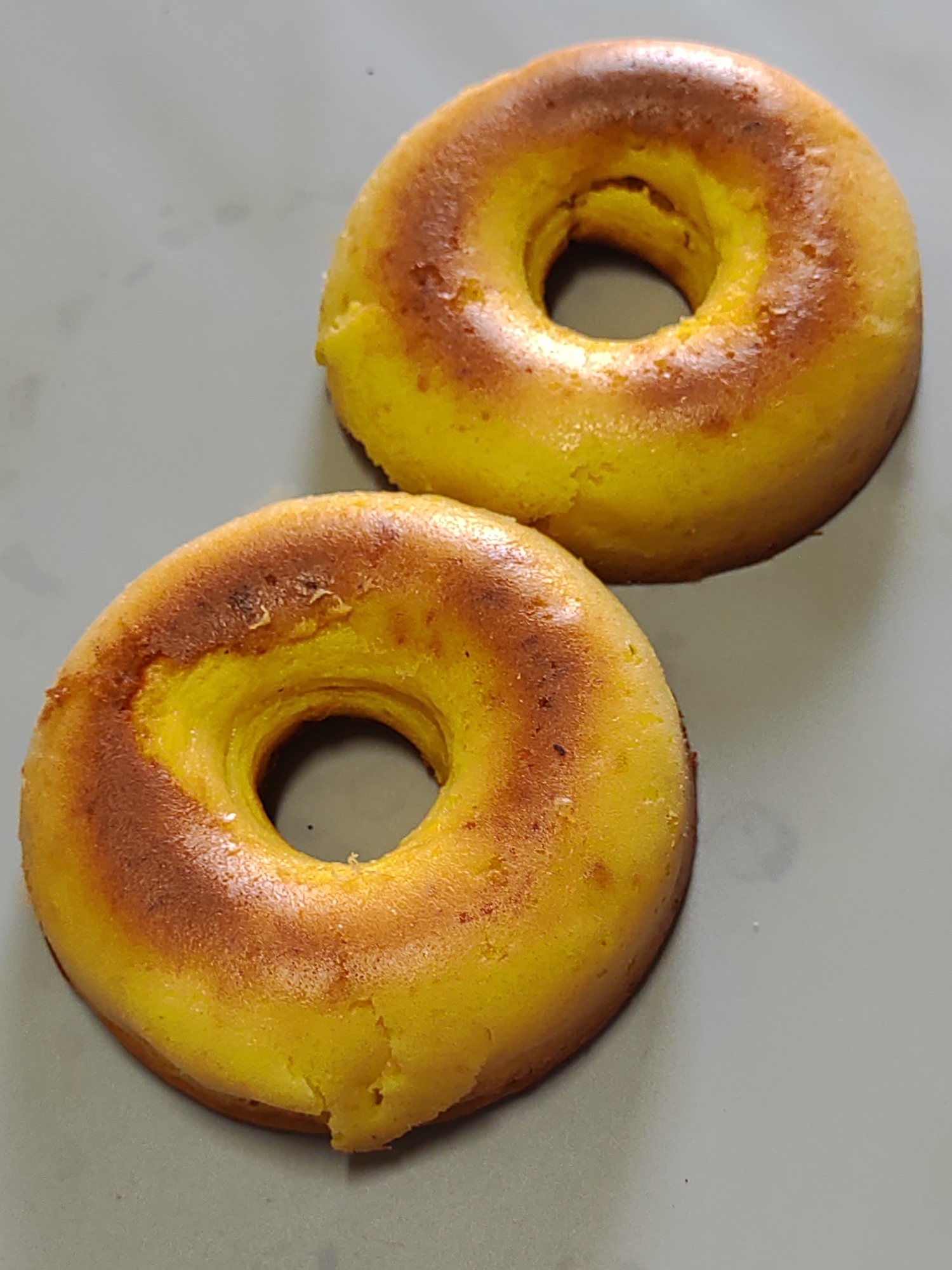 かぼちゃの焼きドーナツ