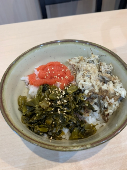 鯖に冷蔵庫にあった明太子と高菜をトッピング。
美味しくできました。
ありがとうございます。