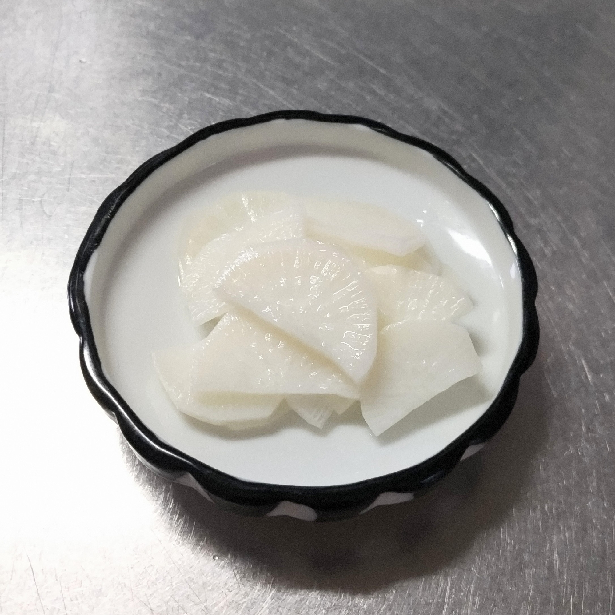 大根のレモン漬け