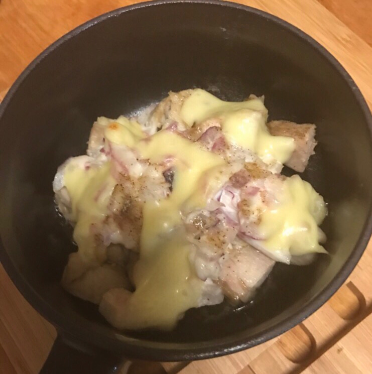 鶏もも肉の紫玉ねぎチーズ焼き レシピ 作り方 By ボンド子 楽天レシピ