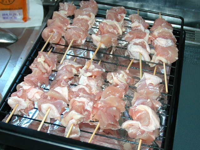 魚焼きグリルで タレ付き焼き鳥で居酒屋気分 レシピ 作り方 By Torezu 楽天レシピ 魚焼きグリルで タレ付き焼き鳥で居酒屋気分 レシピ 作り方 By Torezu 楽天レシピ