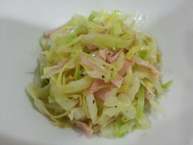お弁当に レンジでキャベツとハムの一品 レシピ 作り方 By まるはるお 楽天レシピ お弁当に レンジでキャベツとハムの一品 レシピ 作り方 By まるはるお 楽天レシピ