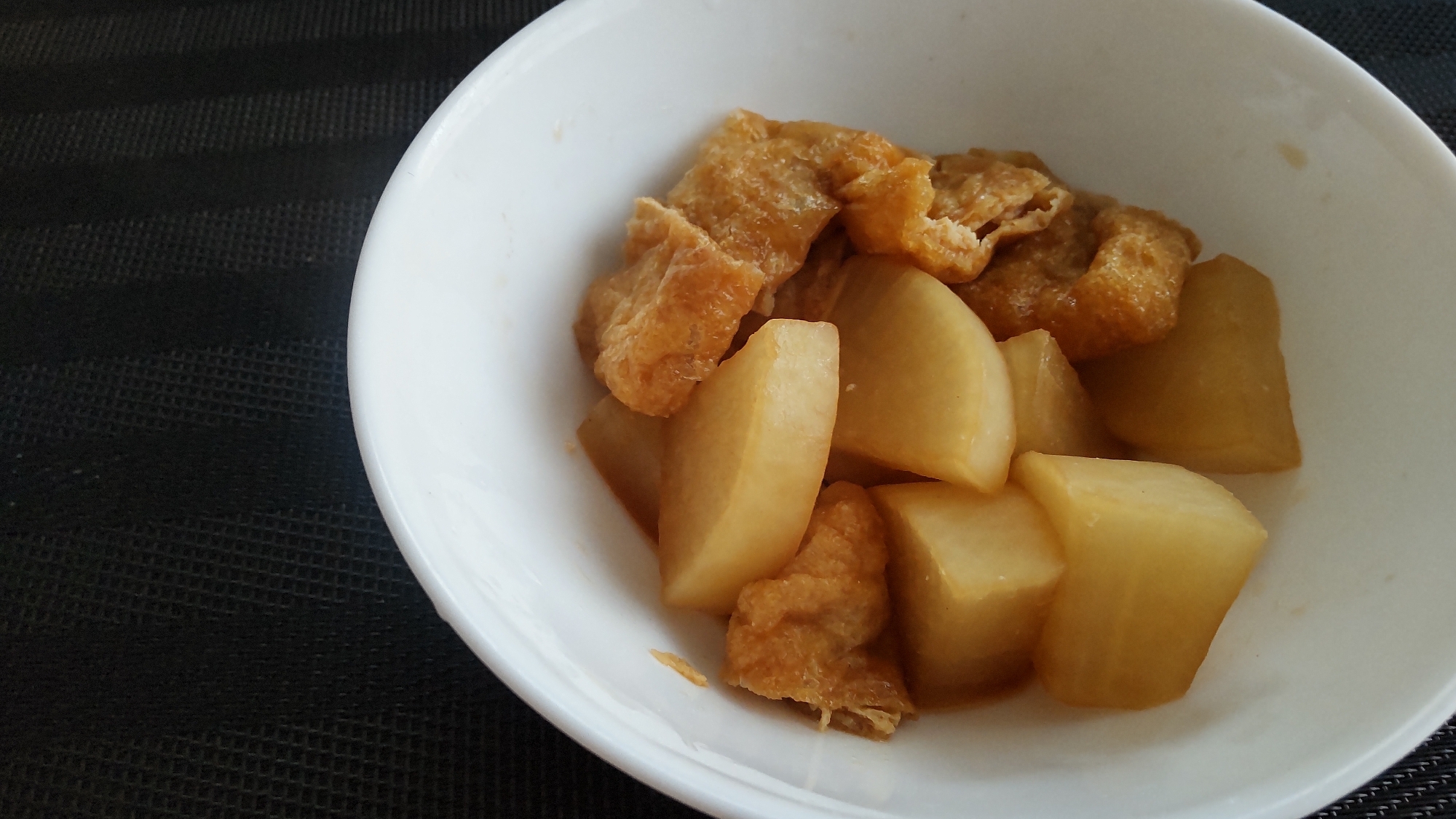 大根と油揚げの煮物
