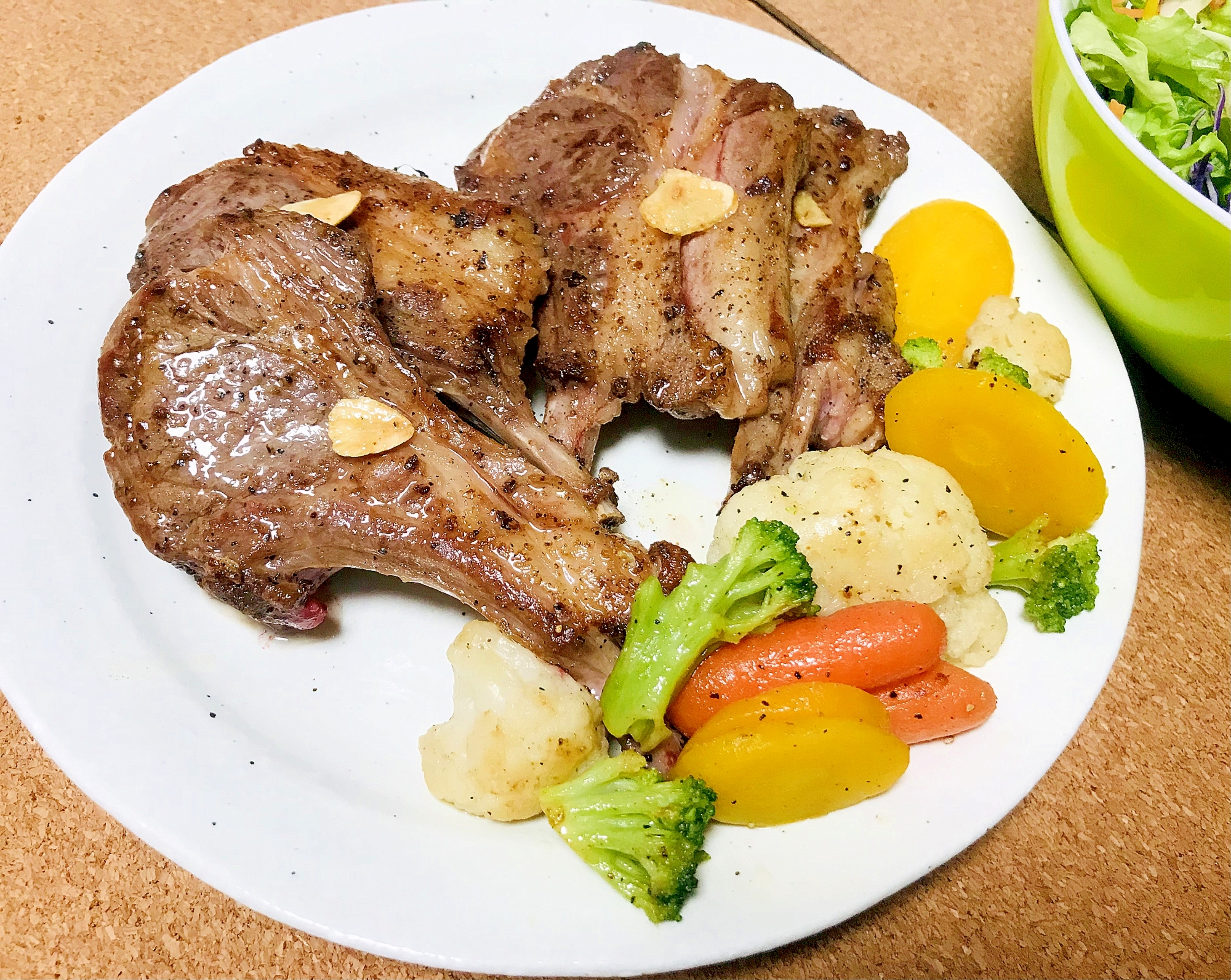 【パパッと15分!】漬けて焼くだけラムチョップ♪