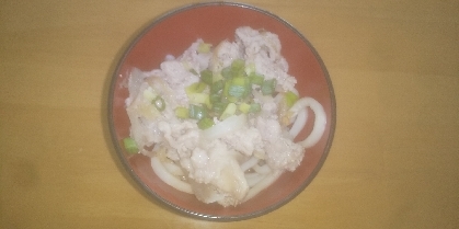 めんつゆで簡単！豚とたまねぎの肉うどん