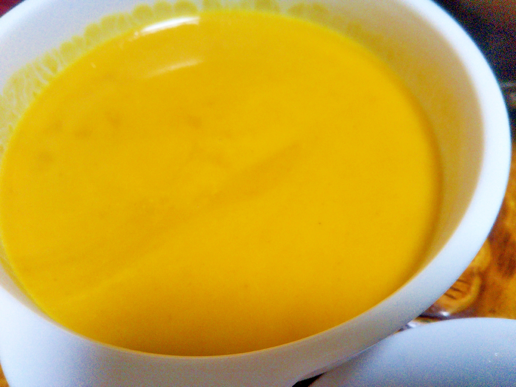 みかんジュースの豆乳スープ