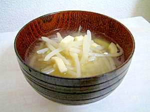 免疫力アップ すりおろし蓮根のお味噌汁 レシピ 作り方 By ミルク白うさぎ 楽天レシピ 免疫力アップ すりおろし蓮根のお味噌汁 レシピ 作り方 By ミルク白うさぎ 楽天レシピ