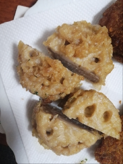 ボリューム満点！レンコンの挟み焼き