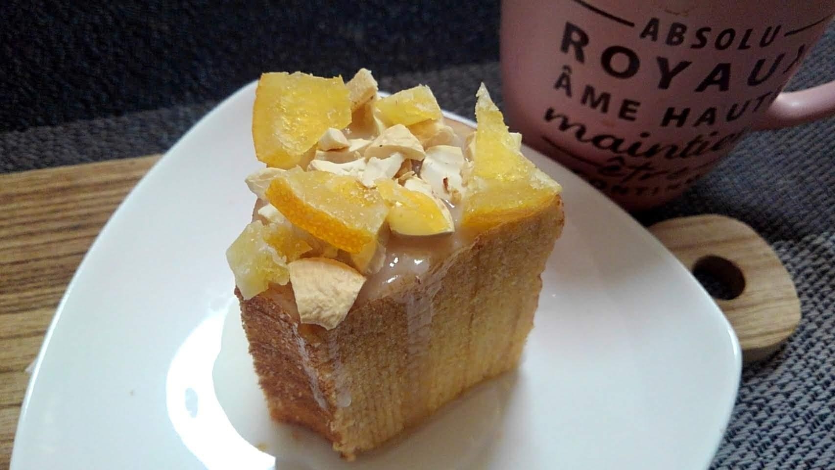 バームクーヘンのカシューレモンアイシングのケーキ♥
