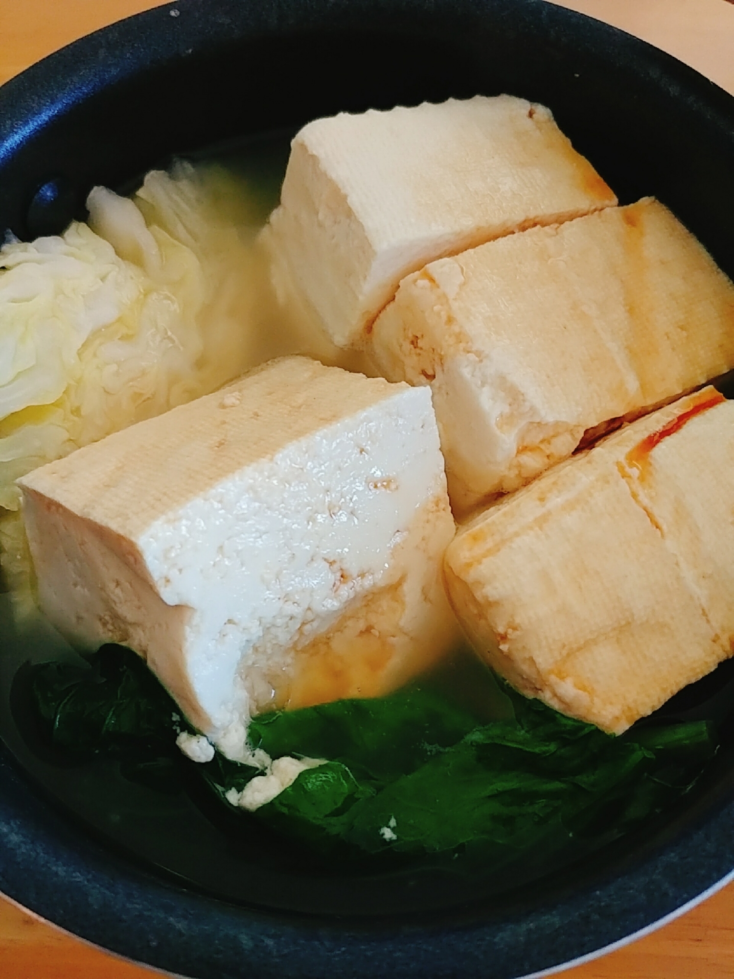 お一人様 小松菜とキャベツの湯豆腐 レシピ 作り方 By やっすん 楽天レシピ