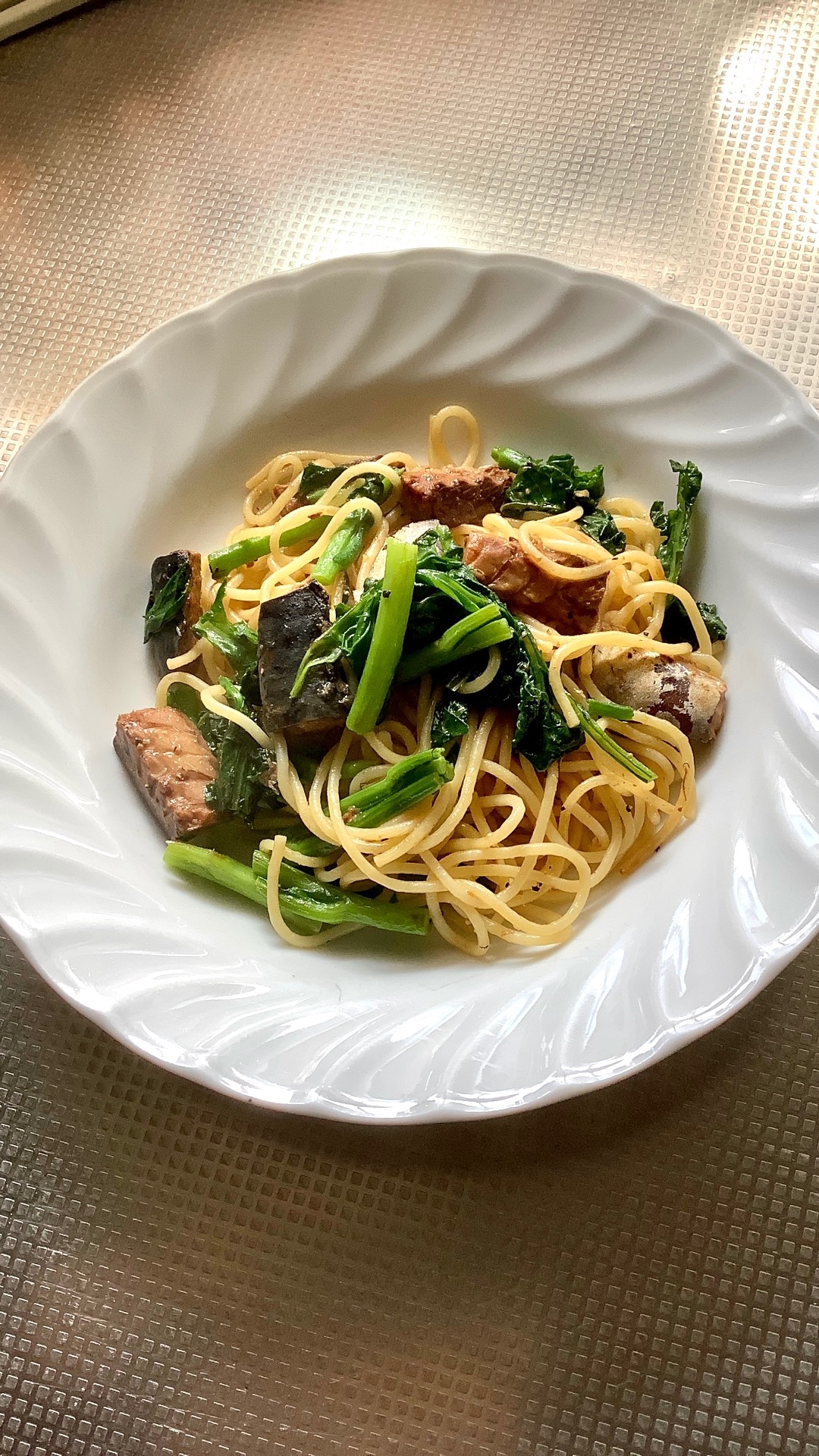 菜の花とさばの味噌煮のスパゲティ