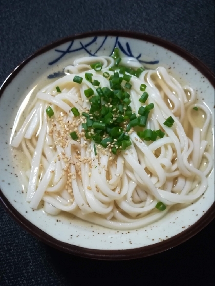 簡単☆鶏ガラ醤油うどん